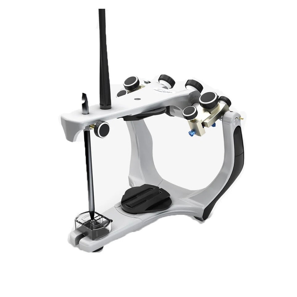 Articulador Bioart A7 Plus-E con Arco Facial Estándar – Alta Precisión y Estabilidad